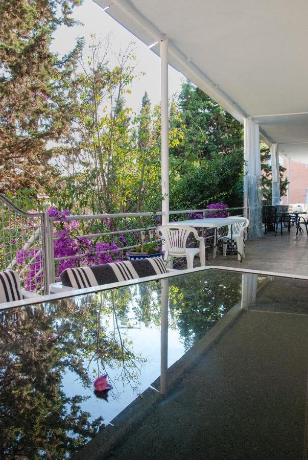 Casa Vilaro Park Guell Barcelona Zewnętrze zdjęcie